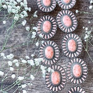 COPY - NWT Stone Pop Socket